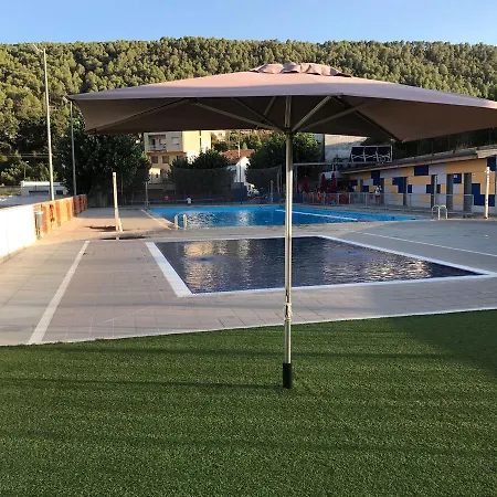 منزل ريفي Castell D'orpi